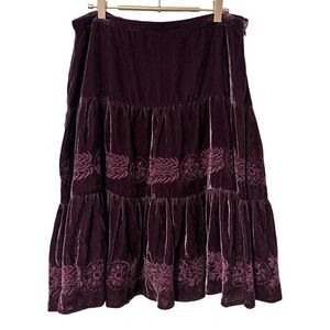 BCBGMaxAzria Tiered Velvet Peasant Skirt Size 8 Maroon Embroidered Knee Length
